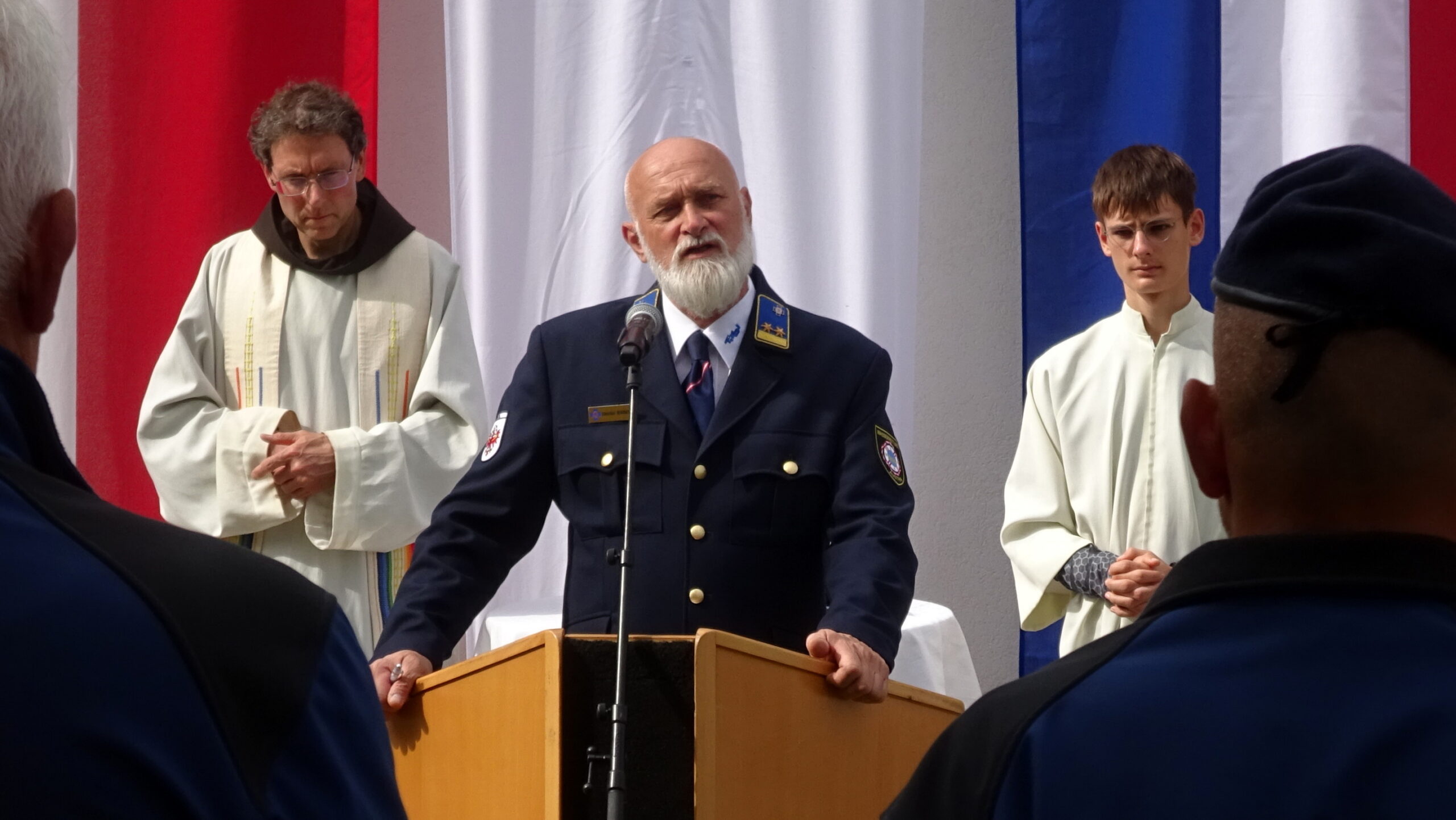 Obmann Burger Christian blickt auf die vergangenen 60 Jahre der ÖWR Osttirol zurück (Foto ÖWR Kramsach)